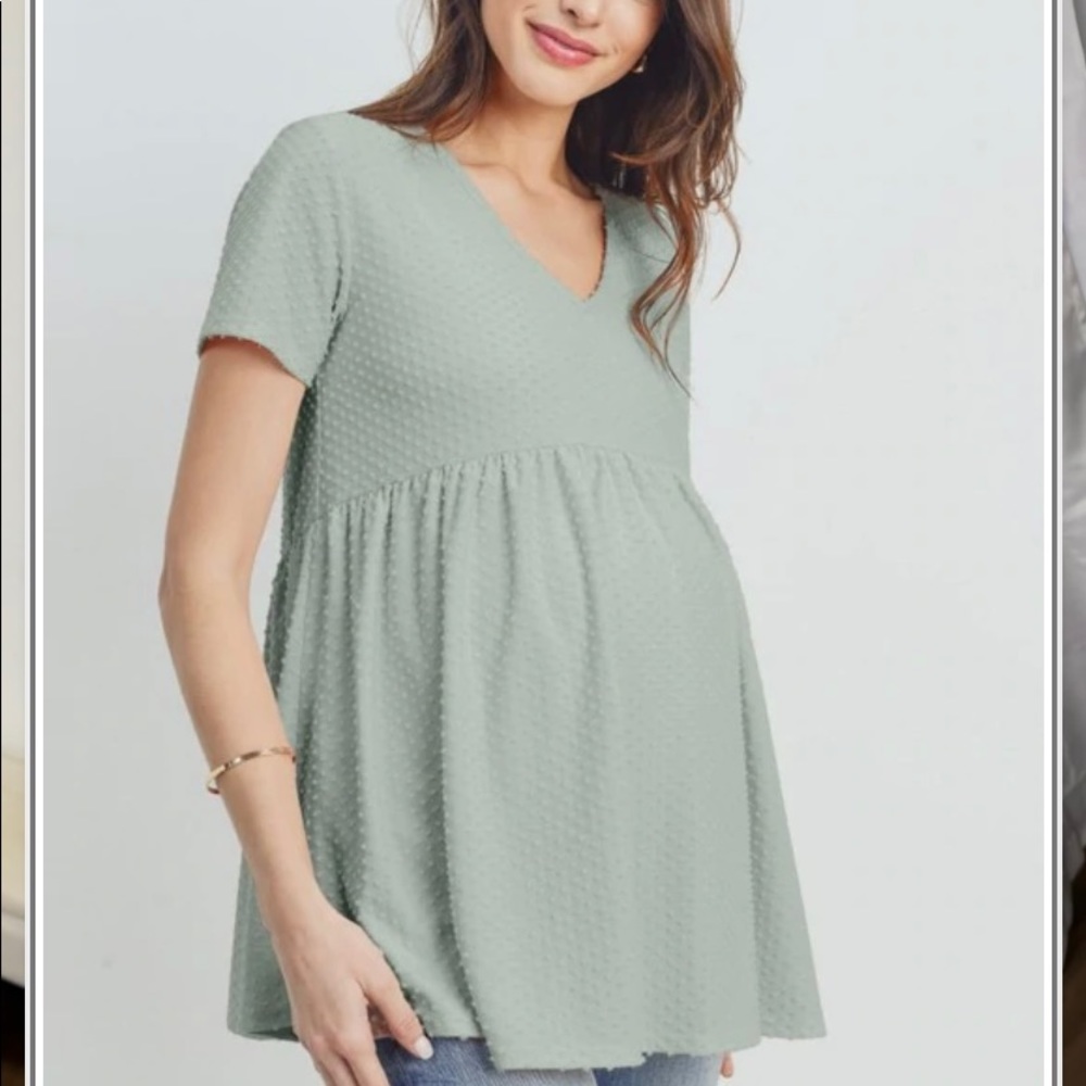 Maternity Sage dot top brand new size XL